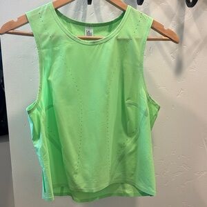lululemon athletica lime Green Swift ventilated Running Tank 6 NWOT